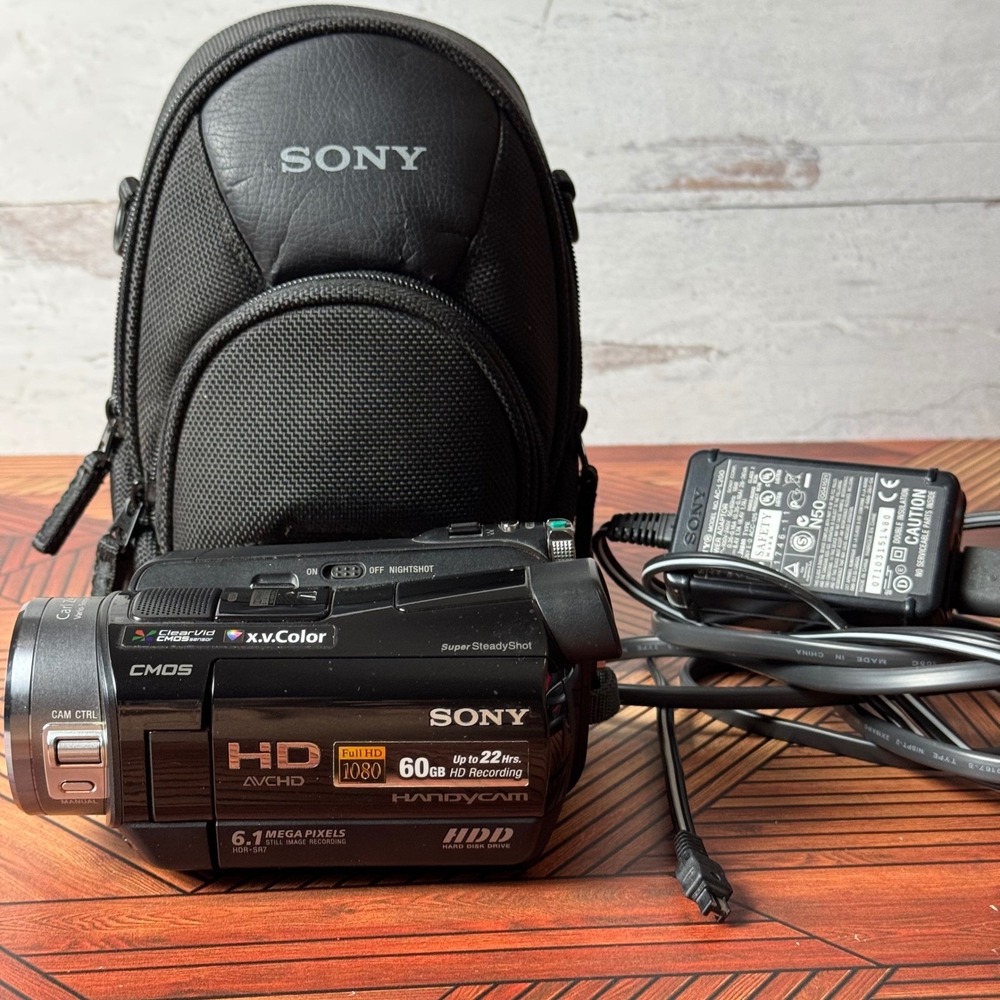 Sony Handycam HDR-SR7 60GB HD Hybrid Camcorder Carl Zeiss Lens Bundle Tested